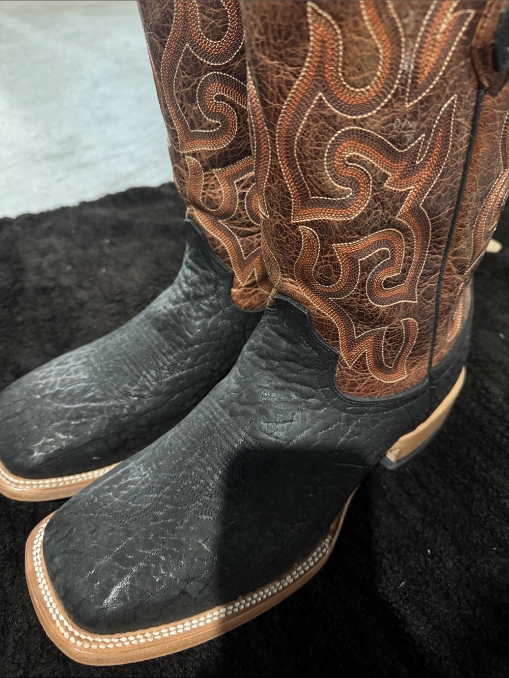 Men’s Capitan Brown and Black Cowboy Boots